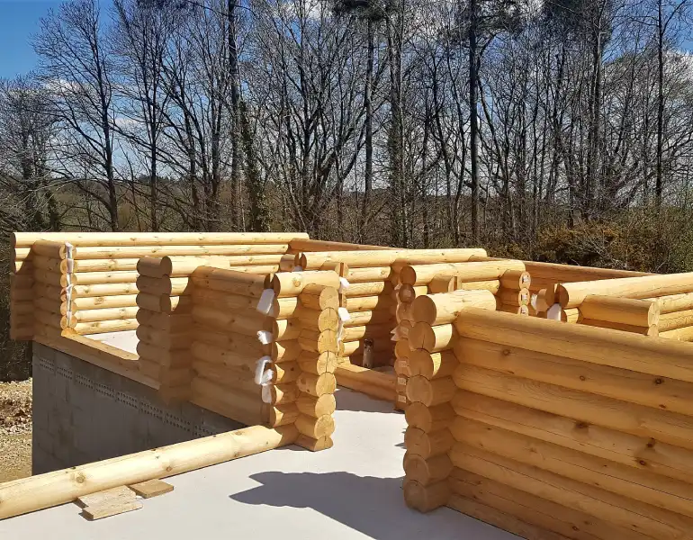 Construction rapide et facile maison en bois